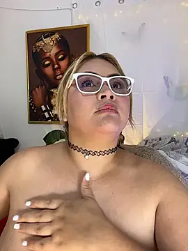 Snapshot of AshleyVXo chatting on June 17, 2026, 3:17 am AshleyVXo online show from June 17, 2026, 3:17 am