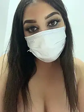 Miss-Soka online show from November 19, 2025, 12:43 am