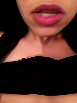 3ashi9aa online show from February 5, 2025, 6:15 pm