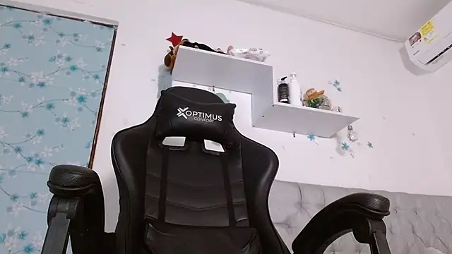 miss valery2 online show from October 5, 2025, 4:25 am