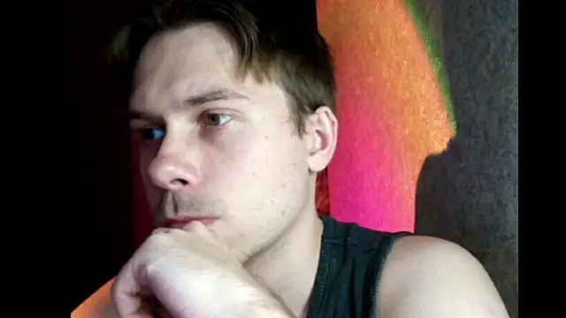 Snapshot of mike_peach chatting on November 11, 2025, 11:20 pm mike peach online show from November 11, 2025, 11:20 pm