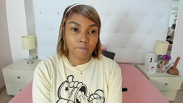 Snapshot of Isla_Scott chatting on February 11, 2026, 11:21 am Isla Scott online show from February 11, 2026, 11:21 am