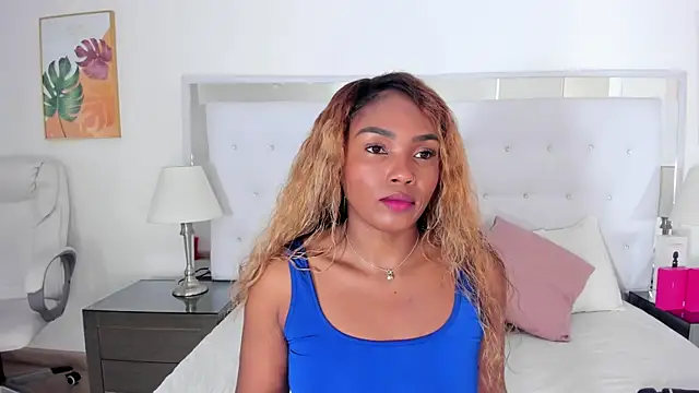 Isla Scott online show from June 6, 2026, 11:37 am