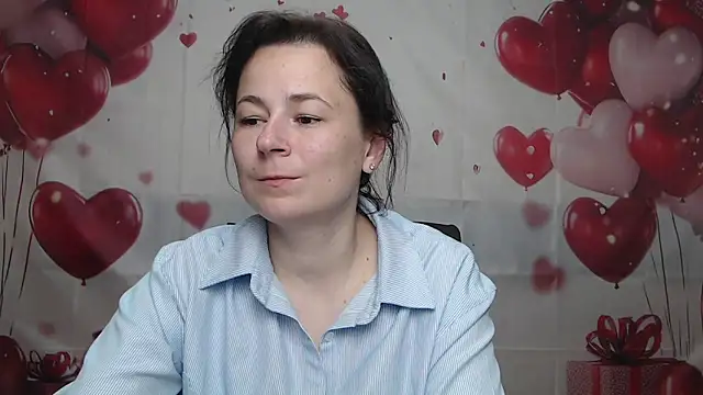 Snapshot of MarieSho chatting on May 18, 2026, 4:07 am MarieSho online show from May 18, 2026, 4:07 am