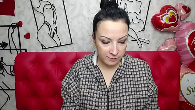 ElizabethSho online show from March 10, 2025, 9:07 pm