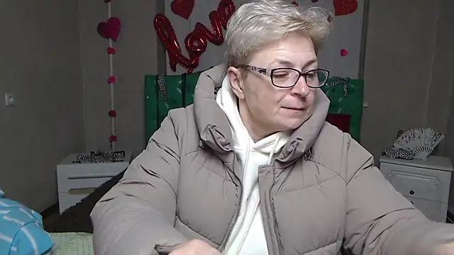 EmiliaGree online show from February 6, 2026, 6:15 pm