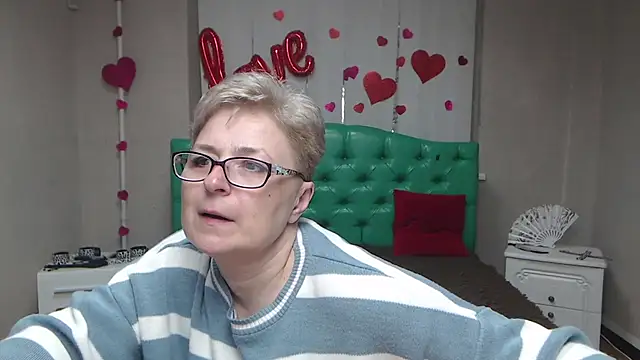 EmiliaGree online show from March 19, 2026, 6:08 pm