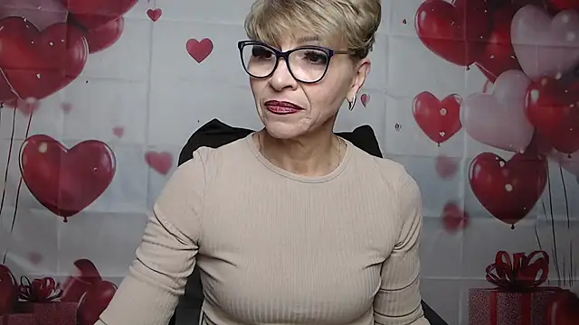 EllaBonito online show from February 11, 2026, 6:46 am