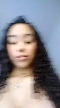 MarieLeon online show from January 18, 2025, 10:39 pm