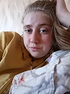 Snapshot of AnastasiaSky19 chatting on April 15, 2026, 10:32 am AnastasiaSky19 online show from April 15, 2026, 10:32 am