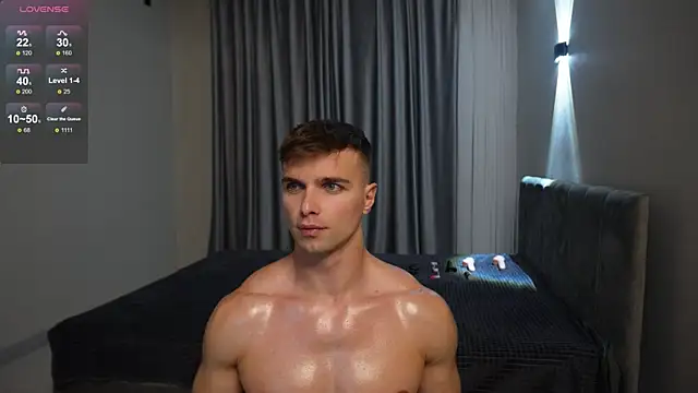 Nik Sharp online show from November 26, 2025, 6:08 pm