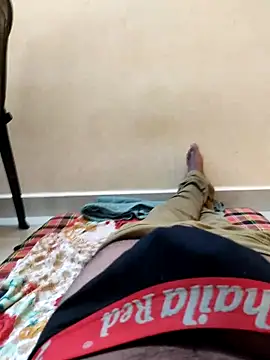 Snapshot of boy_BeardGallery chatting on October 11, 2025, 12:33 am boy BeardGallery online show from October 11, 2025, 12:33 am