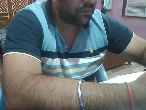 boyplay1000 online show from December 3, 2025, 11:20 am