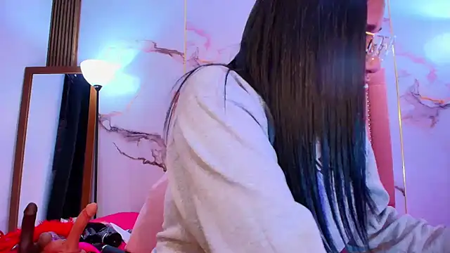 La indiia online show from February 12, 2026, 12:27 pm