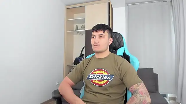 MatMalonne online show from December 20, 2025, 9:23 am