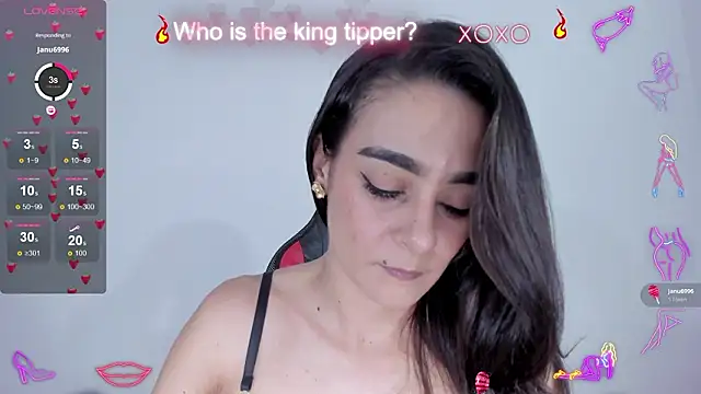 Snapshot of serafelle chatting on February 27, 2026, 11:26 pm serafelle online show from February 27, 2026, 11:26 pm