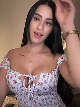 SarahhSmitth1 online show from November 27, 2025, 5:08 am