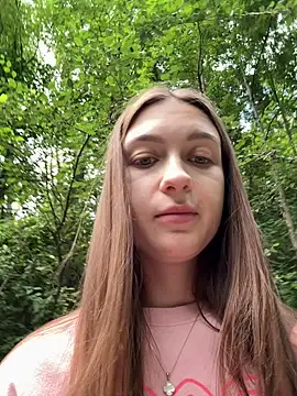 Snapshot of sweety_secret_ chatting on September 12, 2025, 1:22 pm sweety secret  online show from September 12, 2025, 1:22 pm