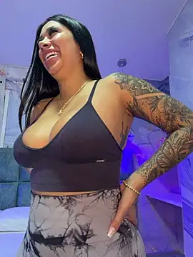 kiim taaylor online show from March 1, 2026, 11:32 am