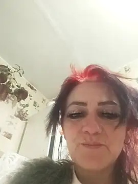 Snapshot of SweetLeila40 chatting on April 12, 2026, 6:44 pm SweetLeila40 online show from April 12, 2026, 6:44 pm