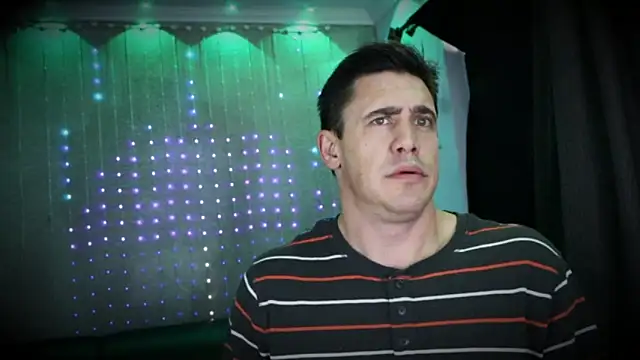 DamienSliick online show from April 11, 2026, 8:56 pm