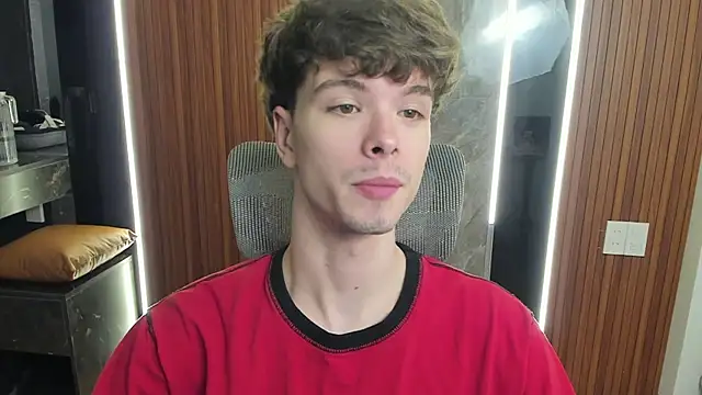 Snapshot of calvin_love_you chatting on May 22, 2026, 5:11 pm calvin love you online show from May 22, 2026, 5:11 pm