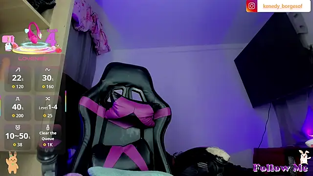 Snapshot of celeste_crawford12 chatting on November 25, 2025, 10:04 am celeste crawford12 online show from November 25, 2025, 10:04 am