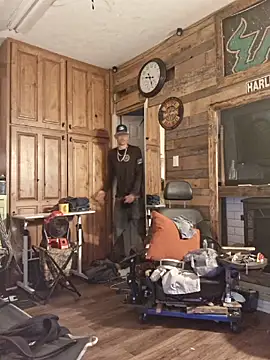 Naughty Excitement online show from April 8, 2026, 8:21 pm