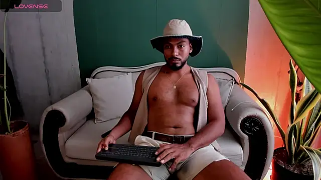 noah jones   online show from April 10, 2026, 4:47 pm