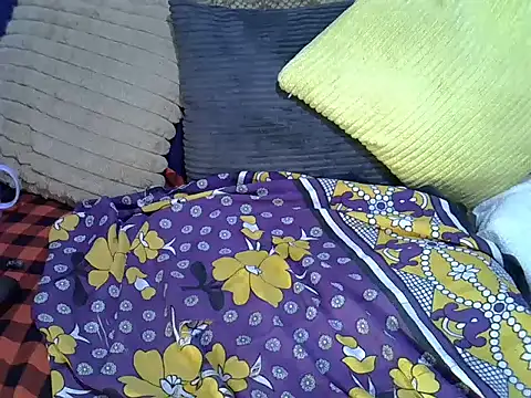 Soft gal12 online show from November 17, 2025, 8:07 am