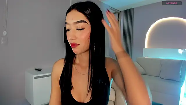 Snapshot of millieskinny_ chatting on October 14, 2025, 11:04 pm millieskinny online show from October 14, 2025, 11:04 pm