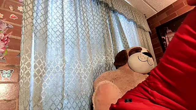 ValeriaLacrozee online show from October 8, 2025, 4:40 pm