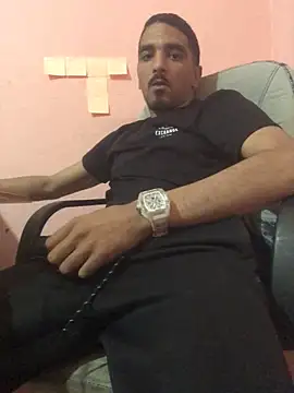 Snapshot of Xxxhalcon chatting on May 13, 2026, 7:10 pm Xxxhalcon online show from May 13, 2026, 7:10 pm