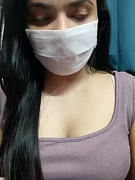 Myloveurvi online show from January 17, 2026, 11:36 am