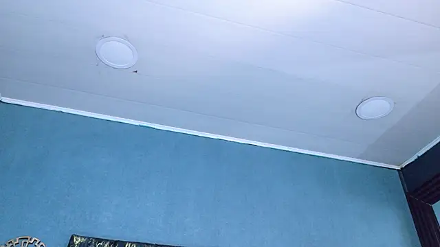 LusstCruella online show from April 11, 2026, 7:06 pm