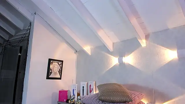 Martina Miiller online show from January 8, 2026, 1:39 pm