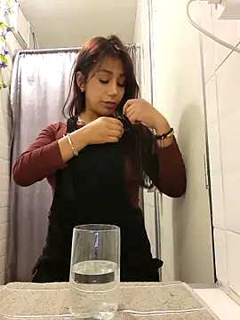 Lau1127 online show from October 4, 2025, 4:36 am