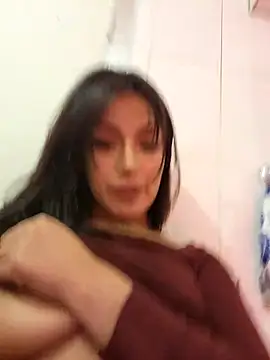 Lau1127 online show from October 12, 2025, 11:06 pm