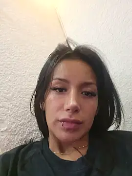 Lau1127 online show from June 1, 2026, 2:39 pm