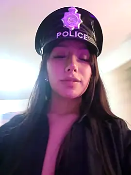 Lau1127 online show from October 5, 2025, 2:13 am