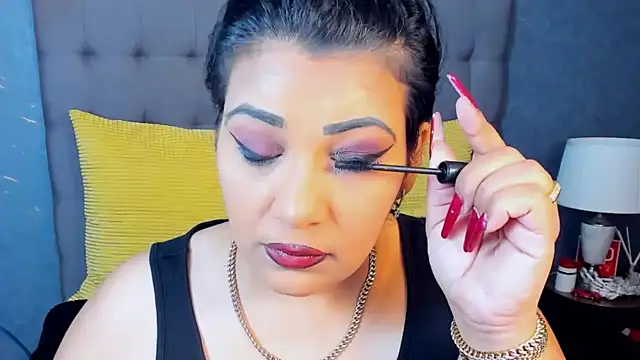 AmyCubes online show from November 25, 2025, 6:25 am