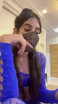 fatisexy online show from June 25, 2026, 10:15 pm