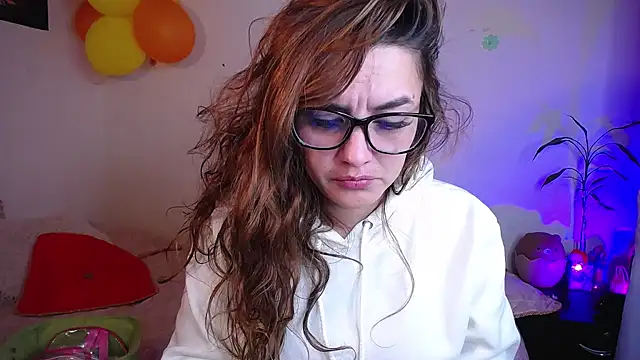 Lu perez online show from November 29, 2025, 3:06 am