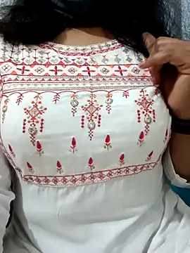 Snapshot of Rina777o chatting on September 25, 2025, 4:13 pm Rina777o online show from September 25, 2025, 4:13 pm