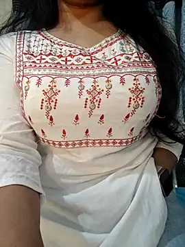 Rina777o online show from March 26, 2026, 4:38 pm