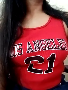 Snapshot of Rina777o chatting on February 6, 2025, 9:43 am Rina777o online show from February 6, 2025, 9:43 am