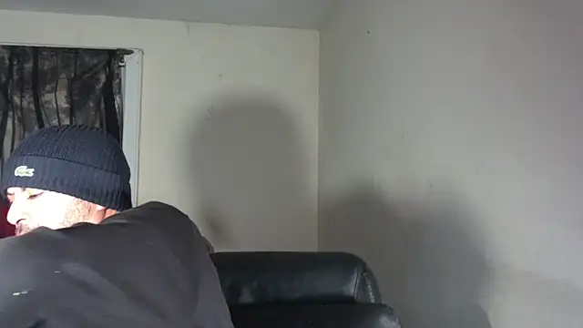 Snapshot of RickStone51 chatting on December 21, 2025, 4:47 am RickStone51 online show from December 21, 2025, 4:47 am