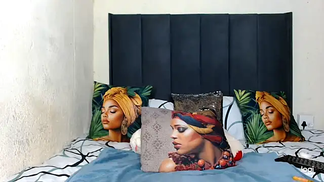 quenliyasa online show from April 24, 2026, 9:06 pm