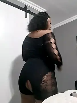 quenliyasa online show from March 6, 2026, 11:11 pm