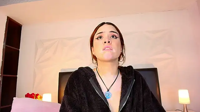 Alaaskaa  online show from March 21, 2025, 1:24 am